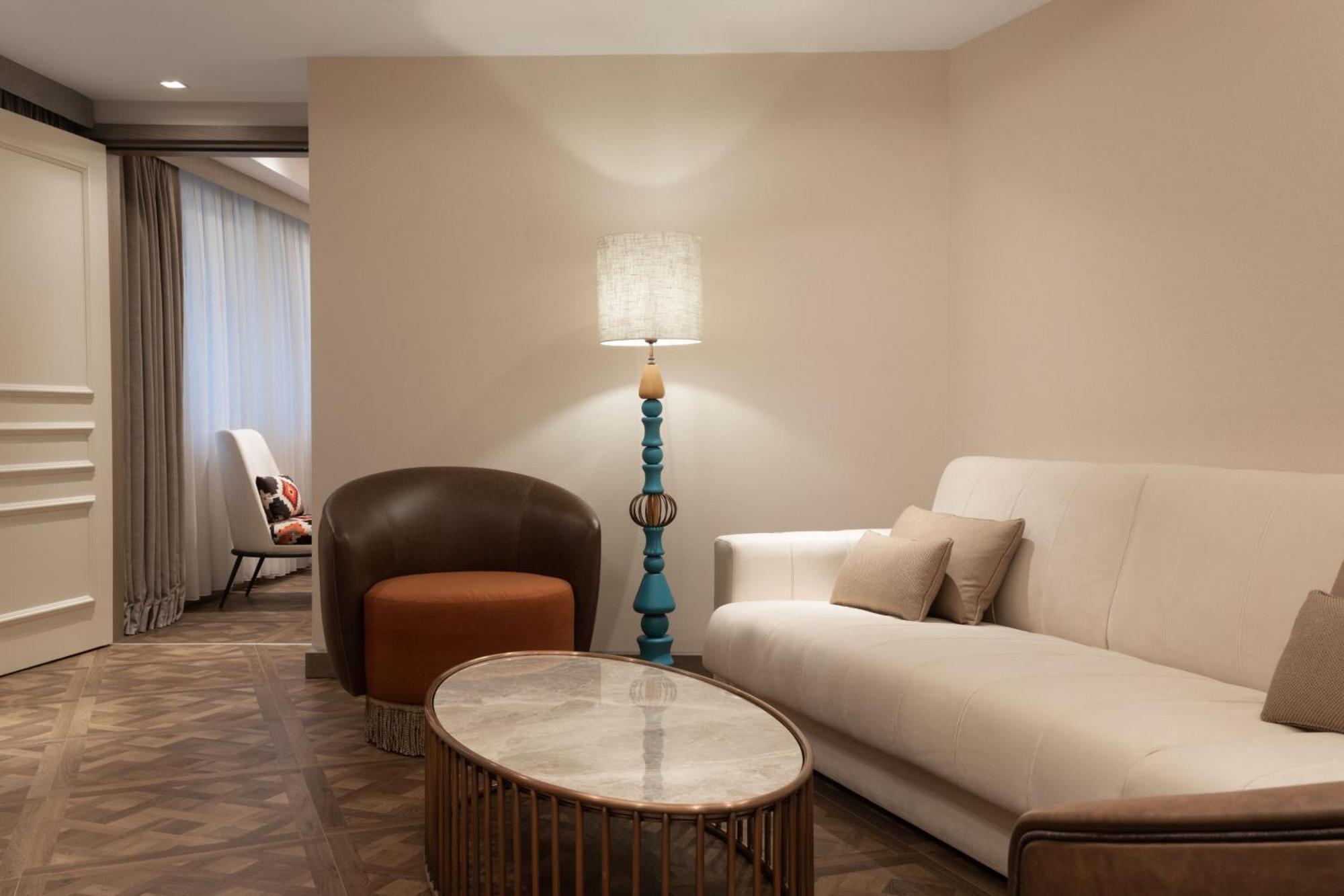 Отель Burdock Istanbul, Autograph Collection Стамбул